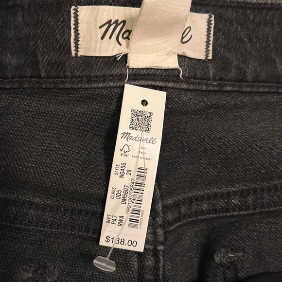 NWT Madewell Mid Rise Perfect Vintage Straight Jeans - Picture 2 of 12
